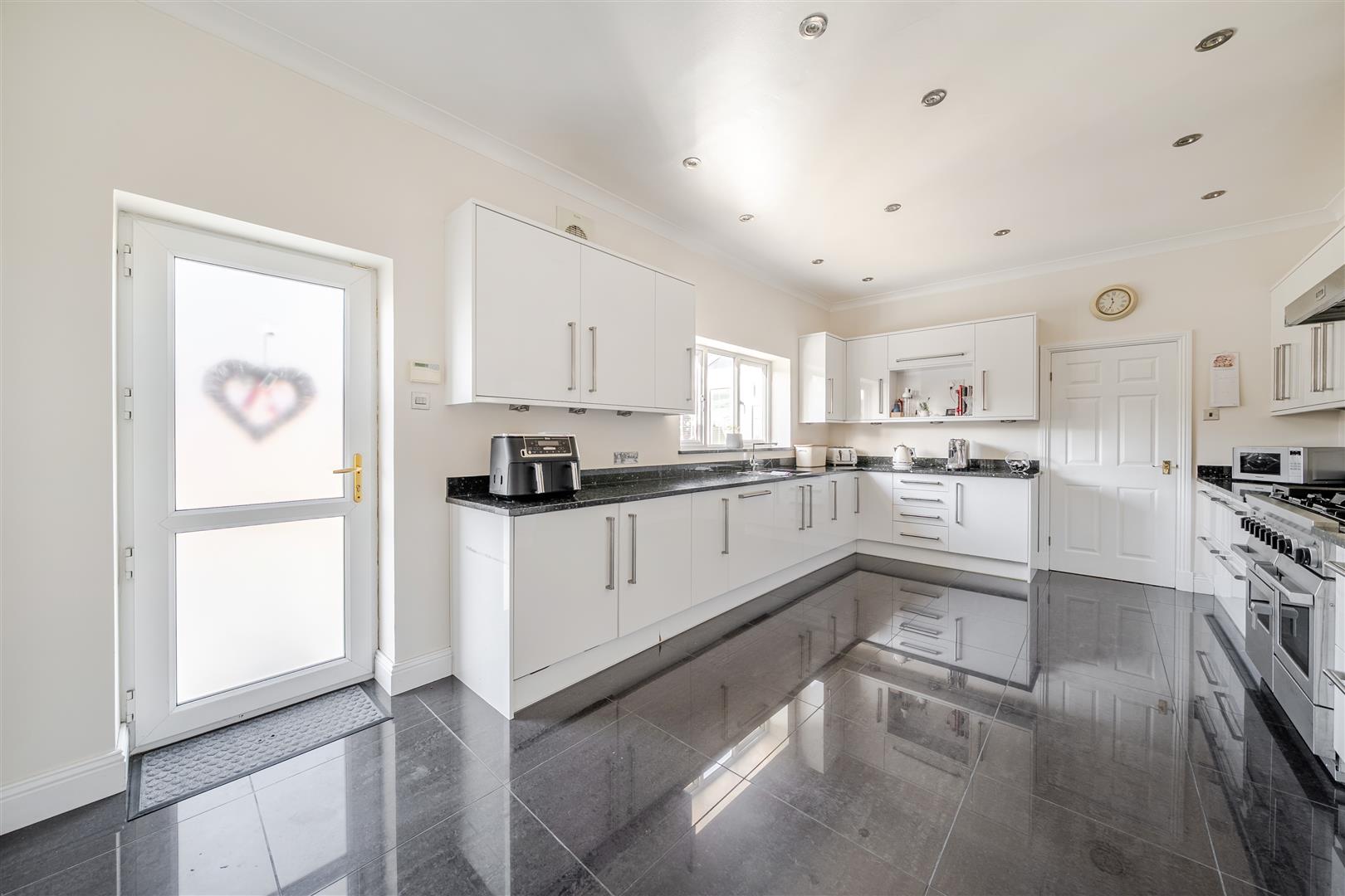 Heol Y Parc, Pontarddulais, Swansea, SA4 0XF